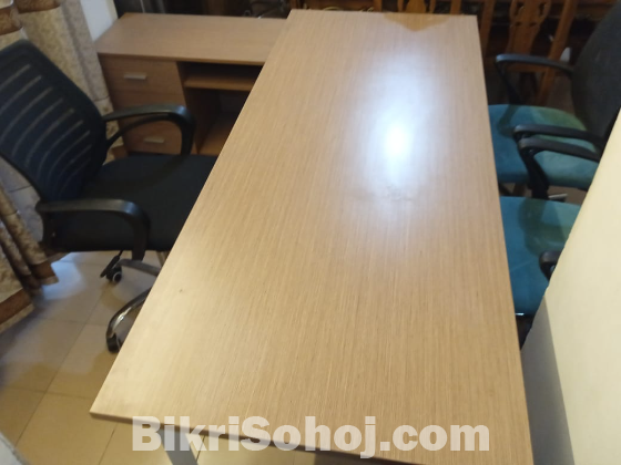 Office table